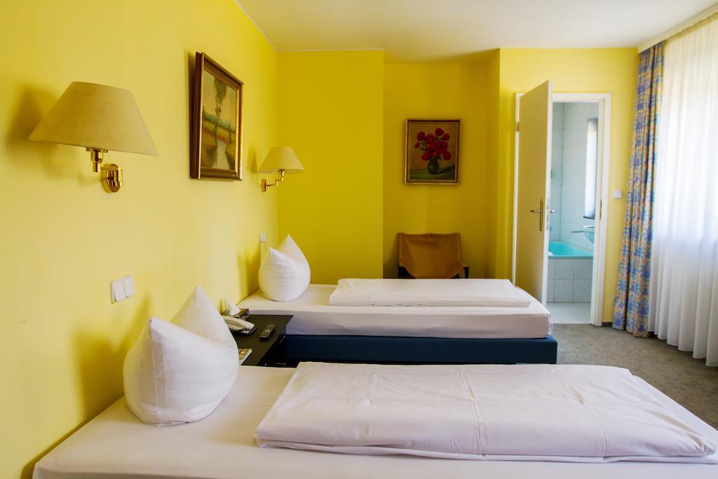 Heidekrug Hotel Oberursel  Habitación foto