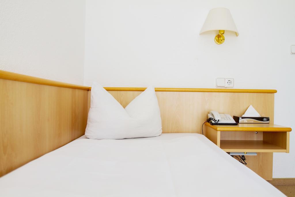 Heidekrug Hotel Oberursel  Habitación foto